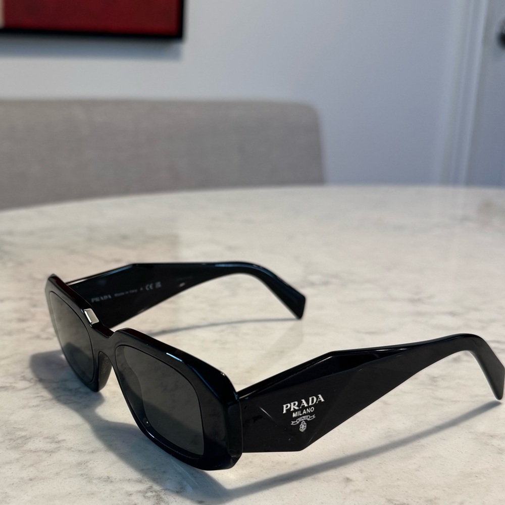 Prada Black symbole PR 17WS Sunglasses